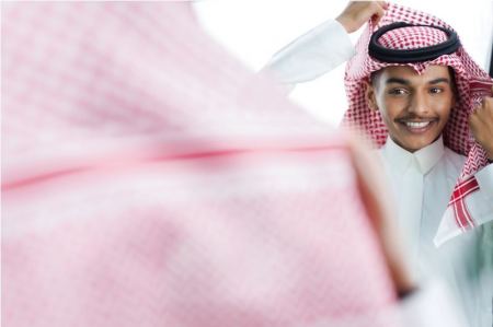 متعب الشعلان يغني للفرح في معزوم